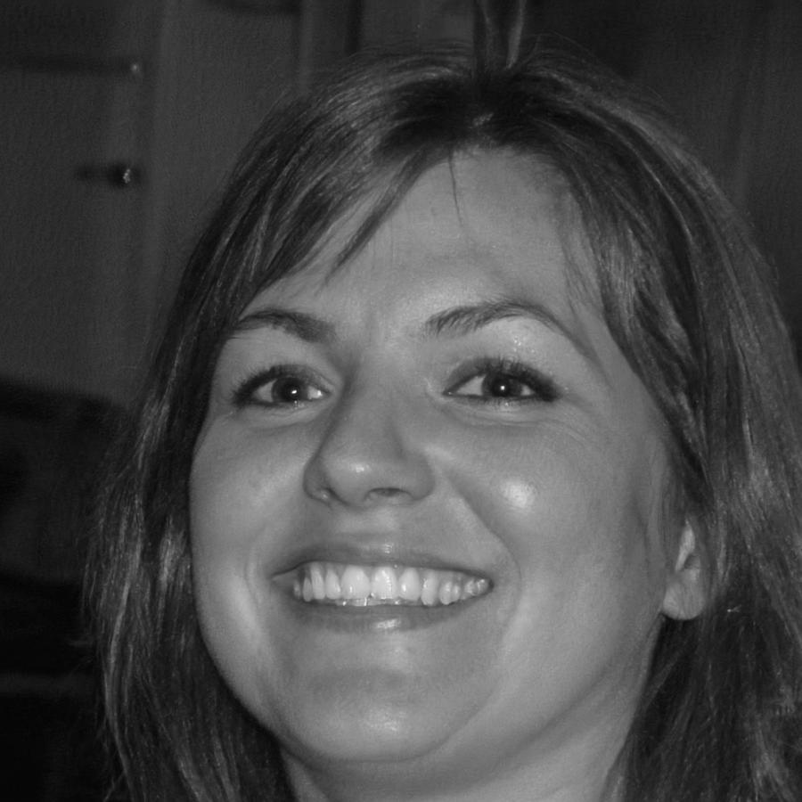 Portrait de Marianne Lefevre, experte en analyse financière